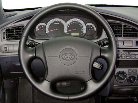 hyundai-007.jpg