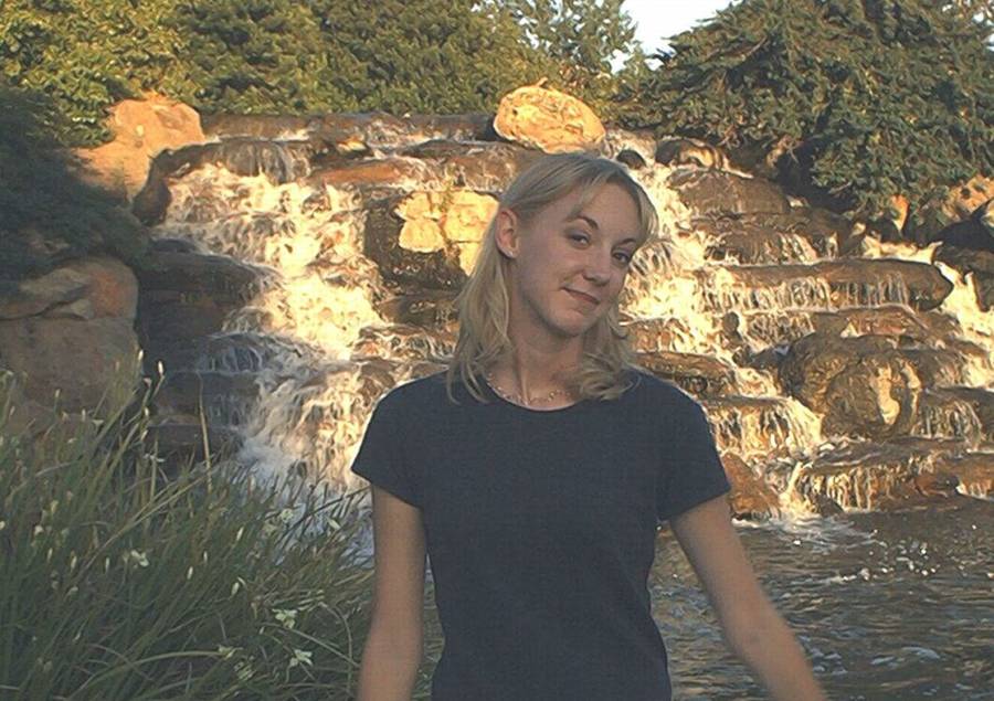em-hot-1.jpg
